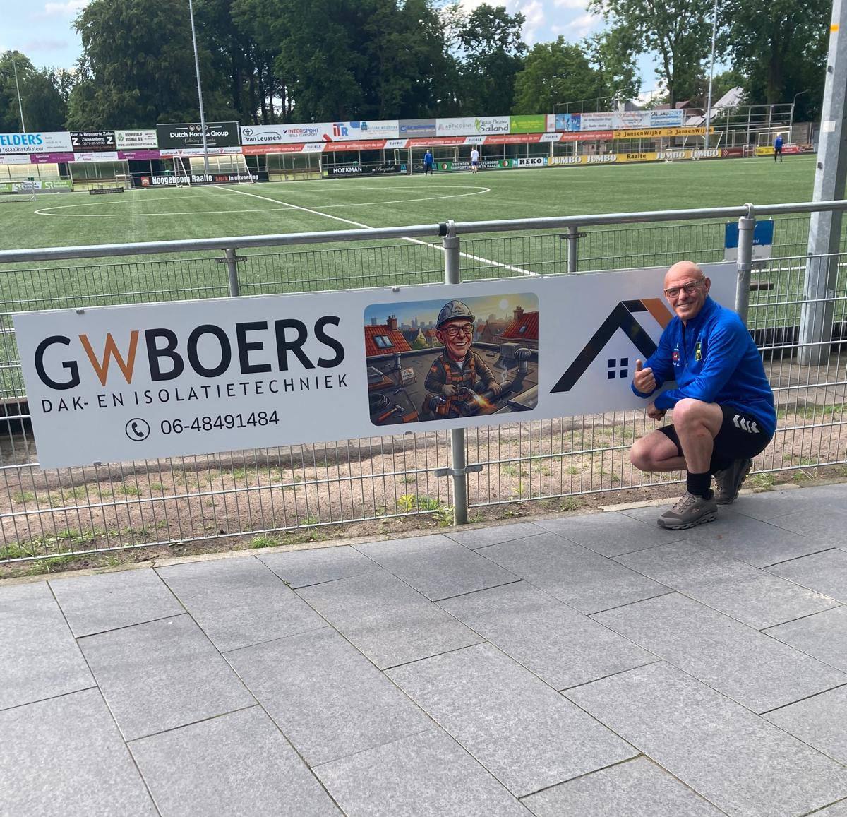 Nieuw terras, nieuwe sponsoren